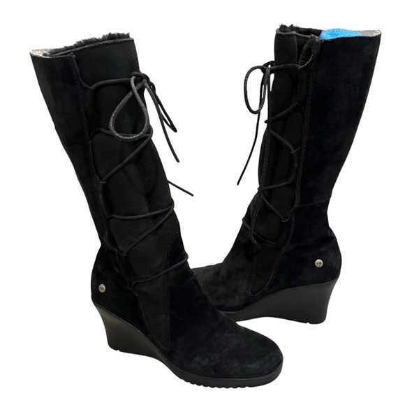 UGG Shoes - UGG Australia Elsey Black Suede Lace Up Wedge
Winter Boots 5596, Sz 7